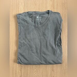 FIGS Medium Gray Supersoft Longsleeved Underscrubs M